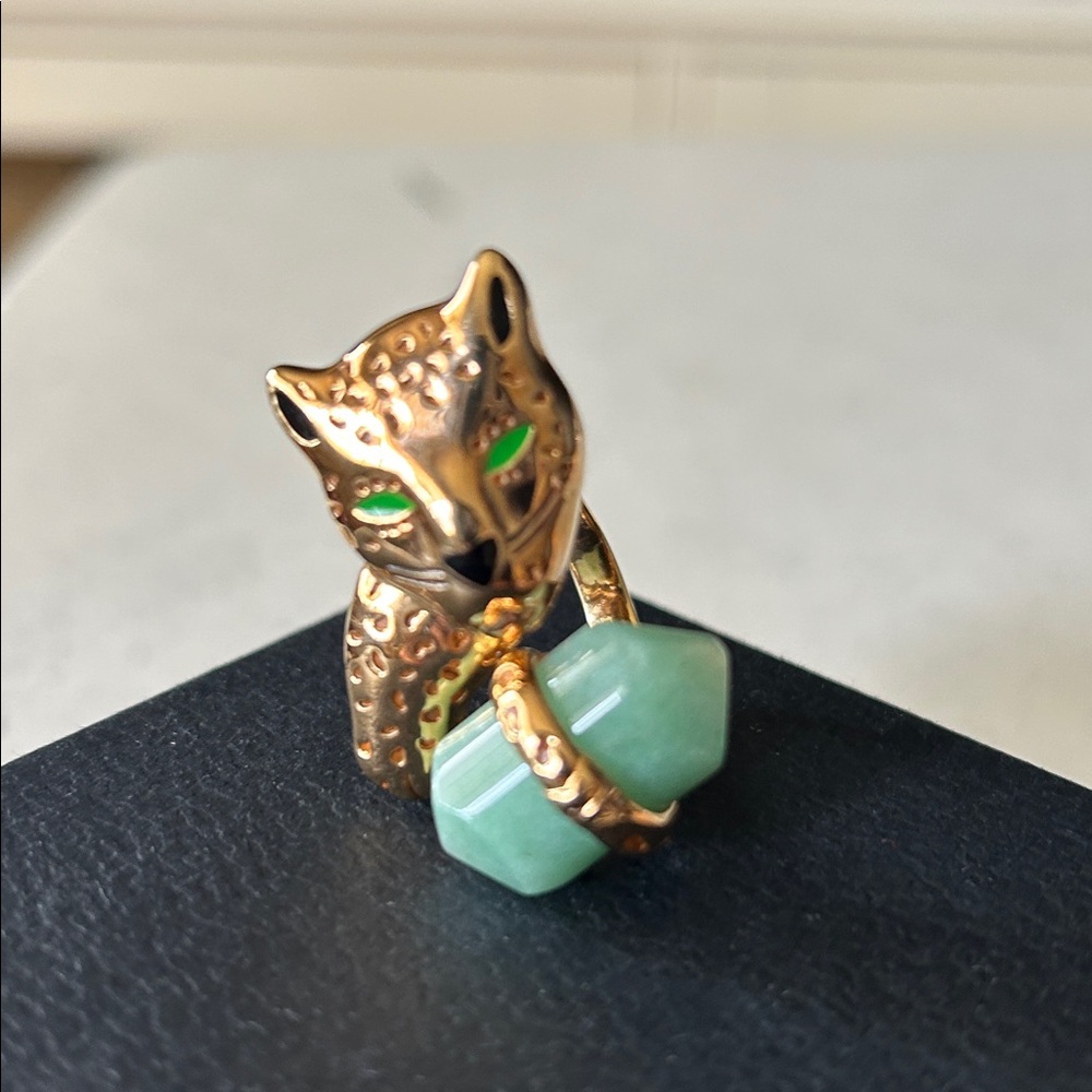 Gold Leopard Ring with Green Stone